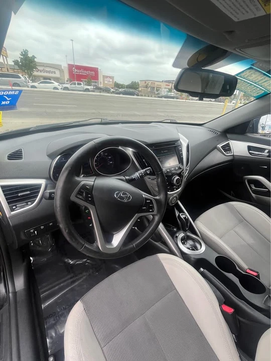 2013 Hyundai Veloster - Image 7 of 20