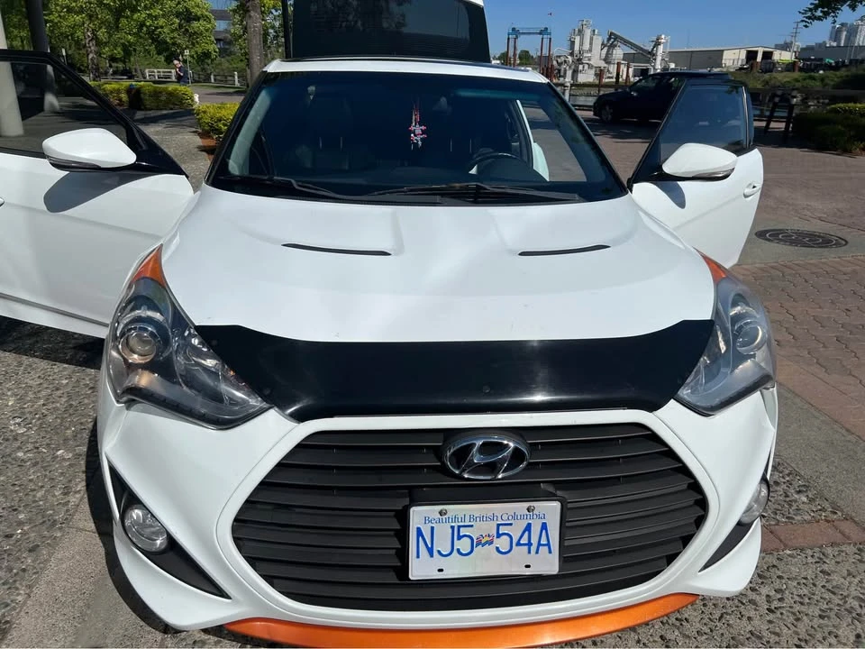 2013 Hyundai Veloster - Image 4 of 17