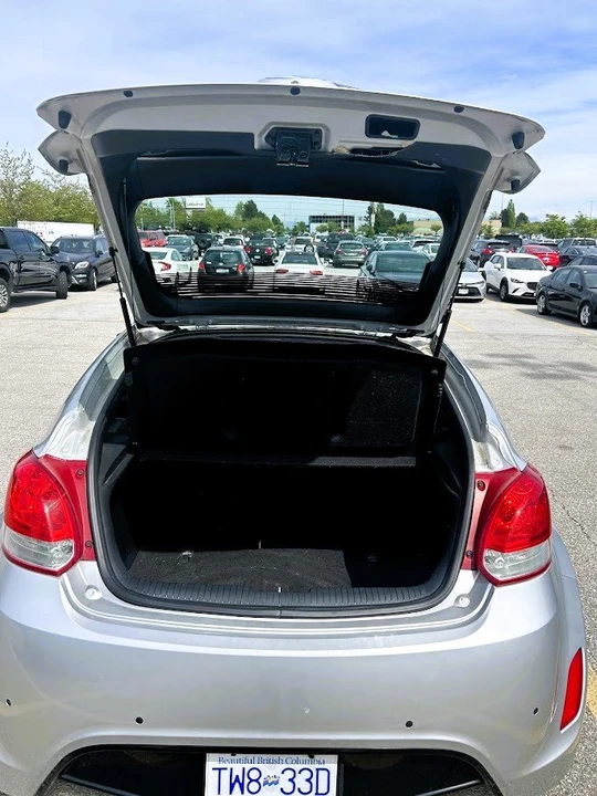 2013 Hyundai Veloster - Image 5 of 9