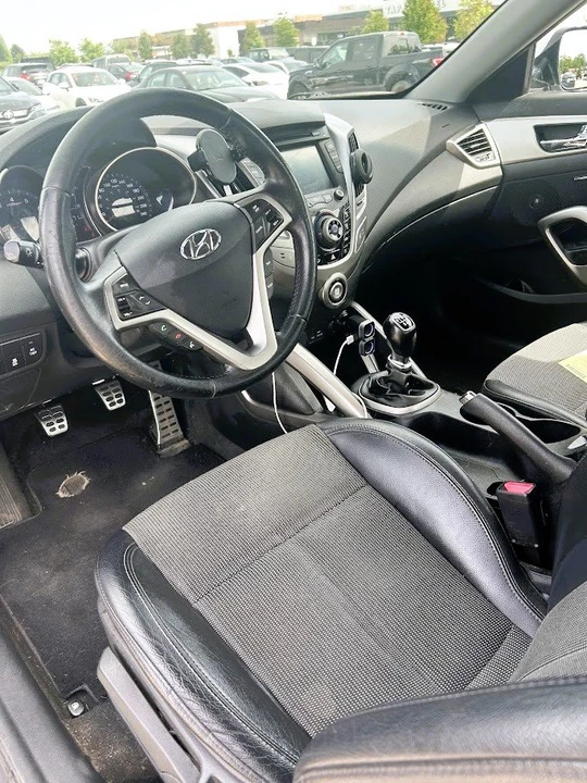 2013 Hyundai Veloster - Image 7 of 9