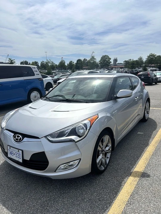 2013 Hyundai Veloster - Image 3 of 9