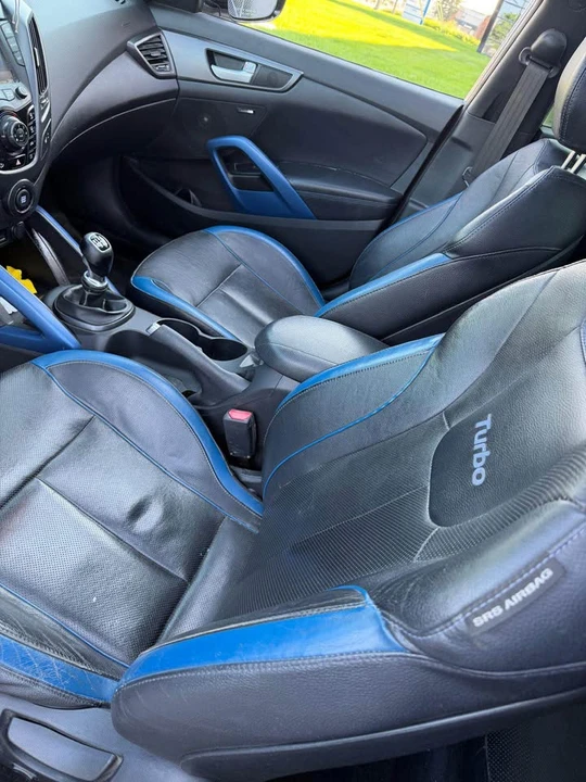 2013 Hyundai Veloster - Image 11 of 20