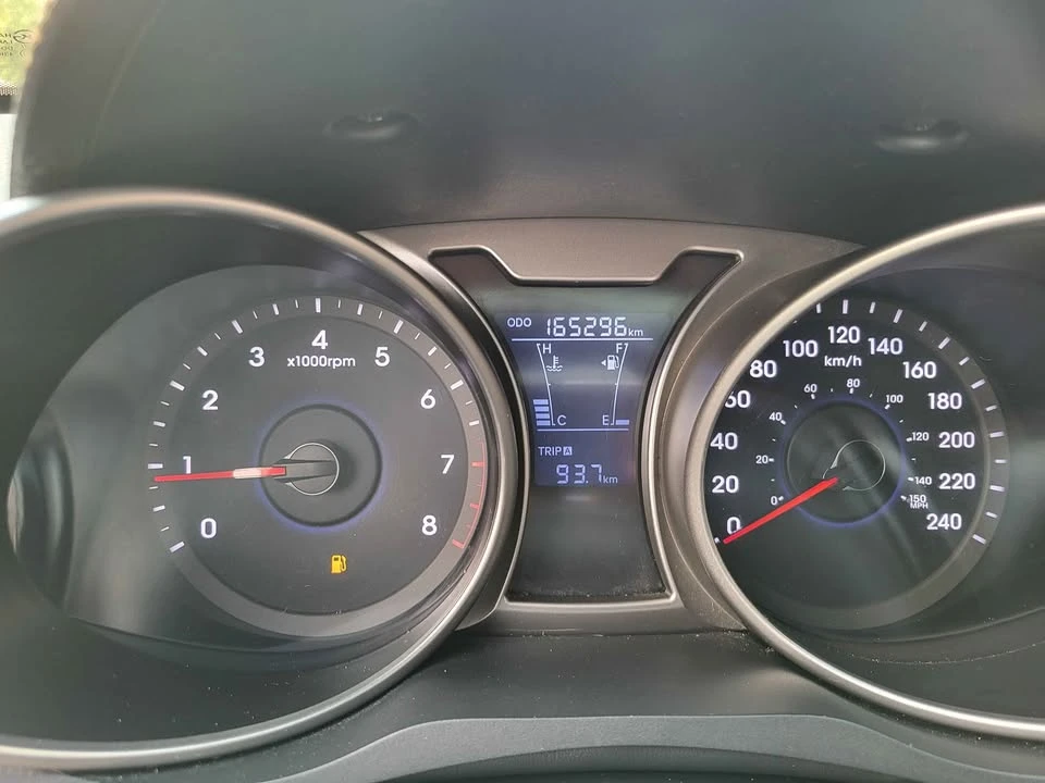 2013 Hyundai Veloster - Image 11 of 20