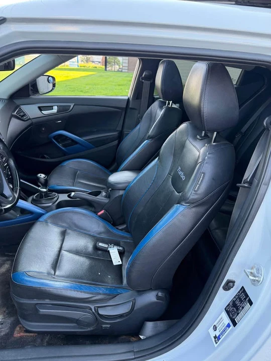 2013 Hyundai Veloster - Image 14 of 20