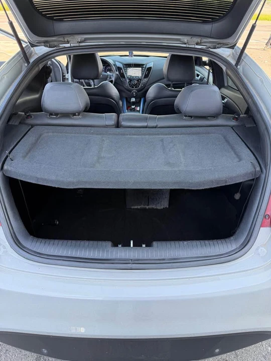 2013 Hyundai Veloster - Image 13 of 20