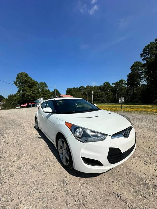 2013 Hyundai Veloster - Image 3 of 15