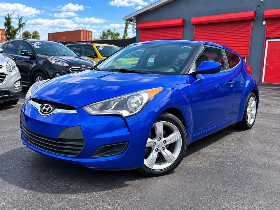 2013 Hyundai Veloster - Image 3 of 17