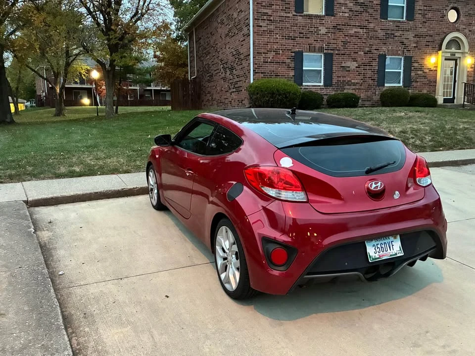 2013 Hyundai Veloster - Image 8 of 12