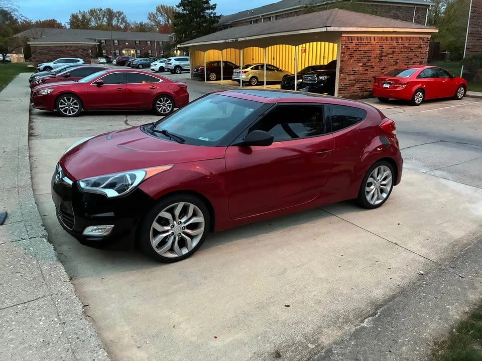 2013 Hyundai Veloster - Image 11 of 12
