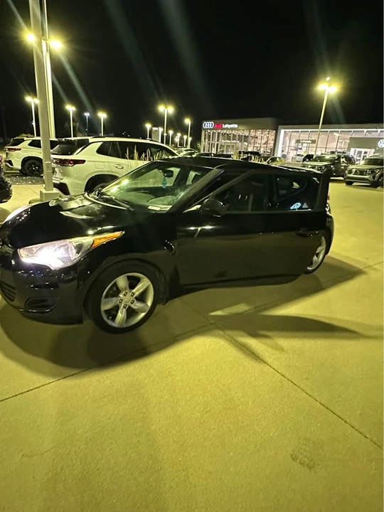 2013 Hyundai Veloster - Image 12 of 13