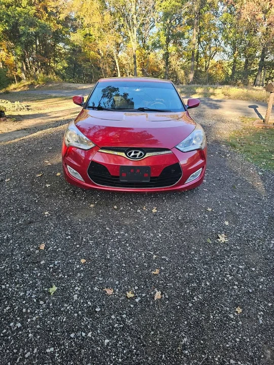 2013 Hyundai Veloster - Image 2 of 6