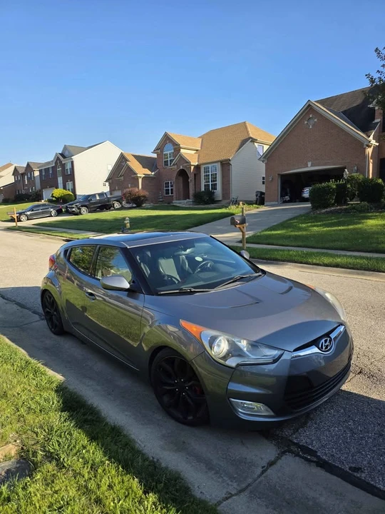 2013 Hyundai Veloster - Image 5 of 9