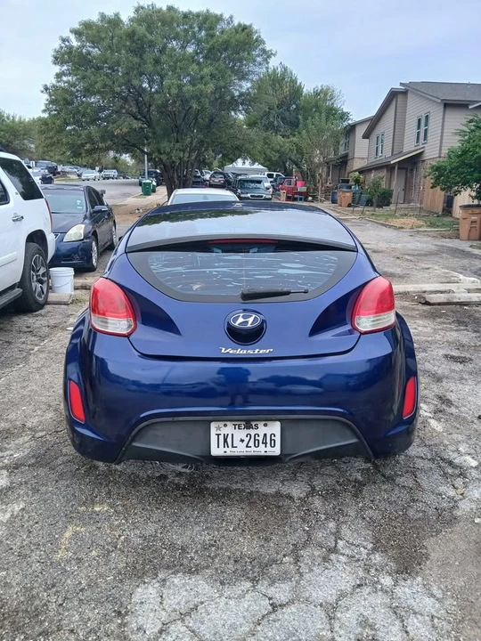 2013 Hyundai Veloster - Image 6 of 8