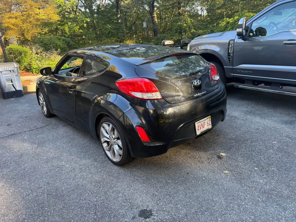 2013 Hyundai Veloster - Image 4 of 7