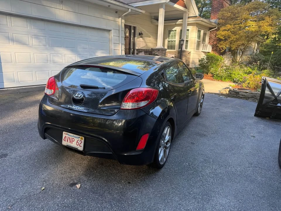 2013 Hyundai Veloster - Image 3 of 7