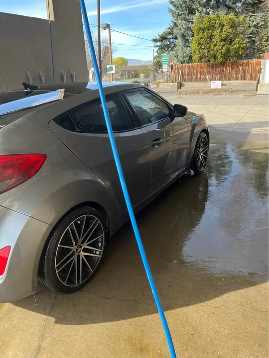2013 Hyundai Veloster - Image 6 of 6