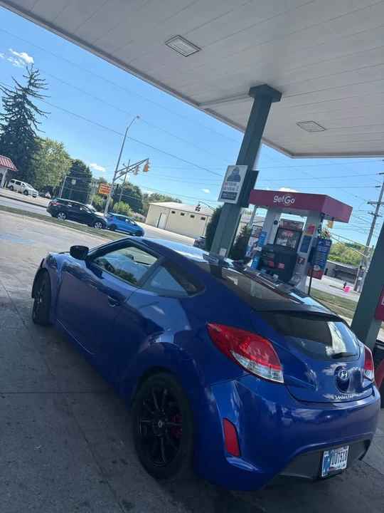 2013 Hyundai Veloster - Image 4 of 4