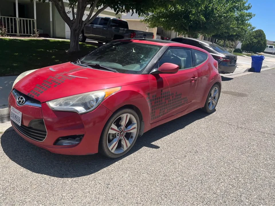 2013 Hyundai Veloster - Image 3 of 7