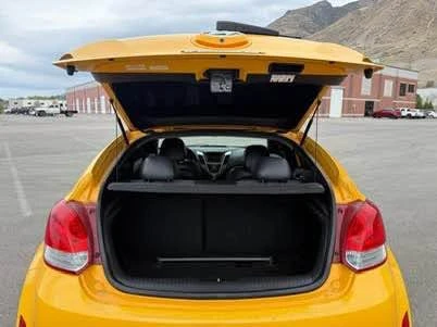 2013 Hyundai Veloster - Image 9 of 16