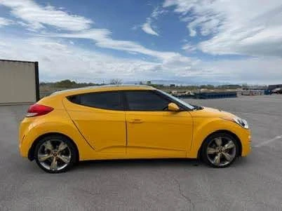 2013 Hyundai Veloster - Image 8 of 16