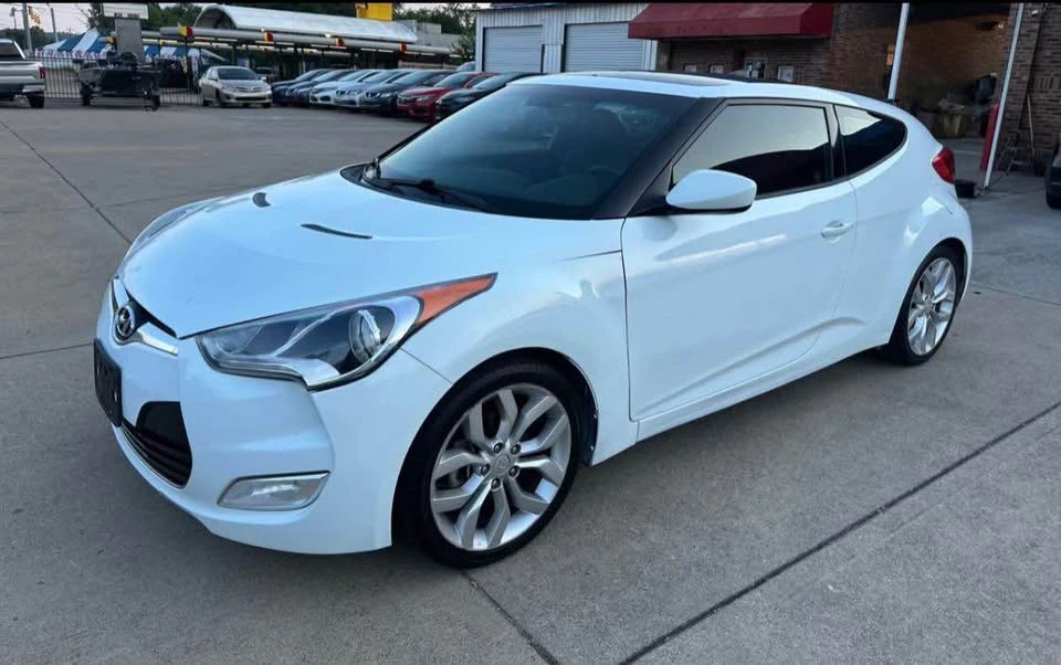 2013 Hyundai Veloster - Image 5 of 5
