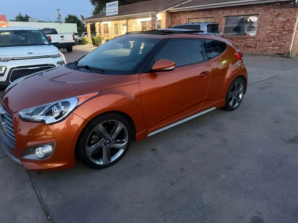 2013 Hyundai Veloster - Image 4 of 5