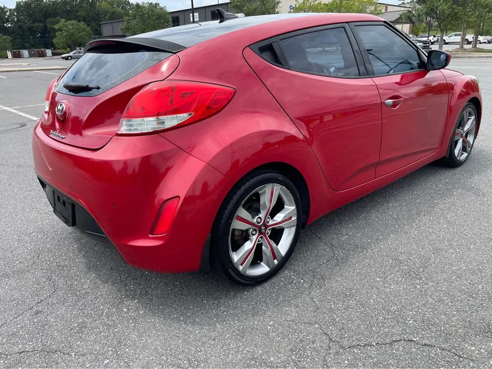 2013 Hyundai Veloster - Image 5 of 20