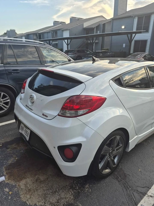 2013 Hyundai Veloster - Image 11 of 11