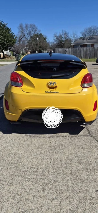 2013 Hyundai Veloster - Image 2 of 7