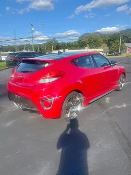 2013 Hyundai Veloster 2.0 Coupe 3D