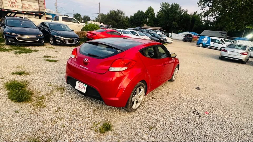 2013 Hyundai Veloster - Image 7 of 20