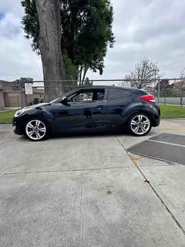 2013 Hyundai Veloster 2.0 Coupe 3D