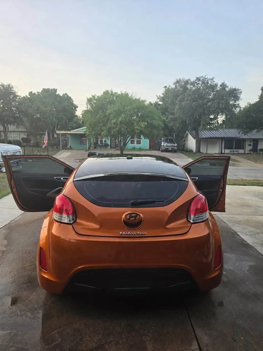 2013 Hyundai Veloster - Image 9 of 9