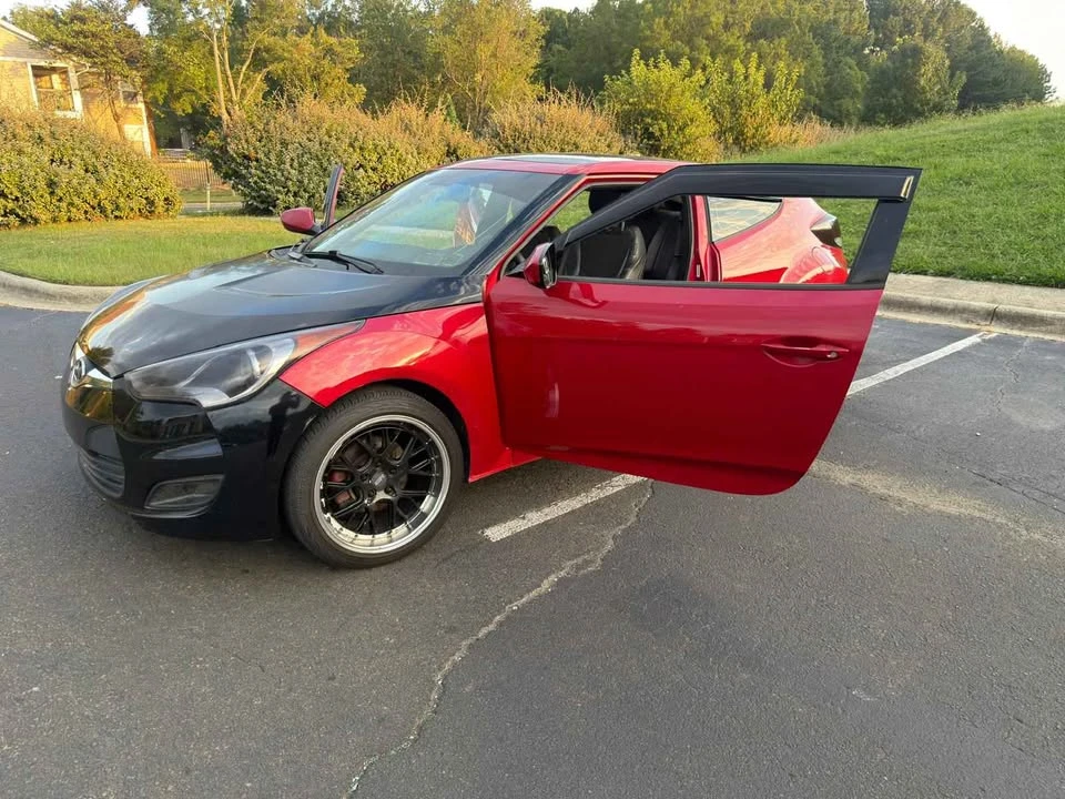 2013 Hyundai Veloster - Image 5 of 6