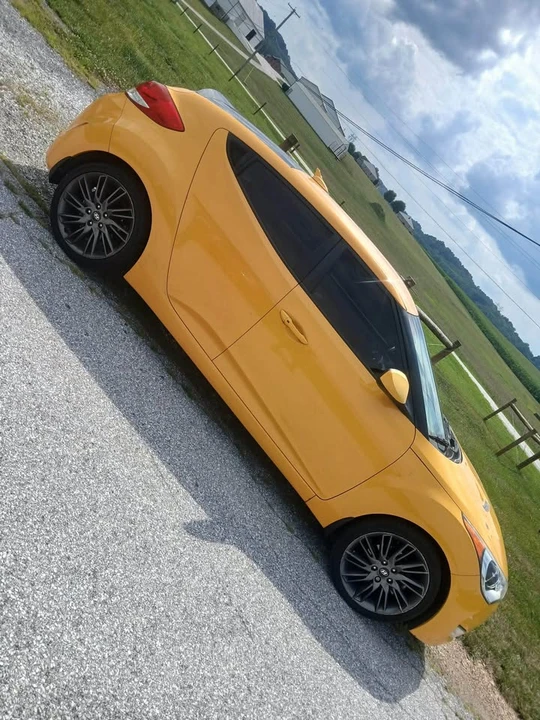 2013 Hyundai Veloster - Image 15 of 20