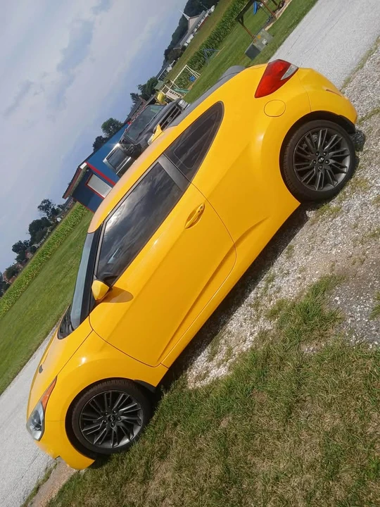2013 Hyundai Veloster - Image 16 of 20