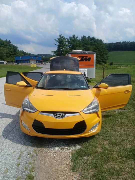 2013 Hyundai Veloster - Image 7 of 20