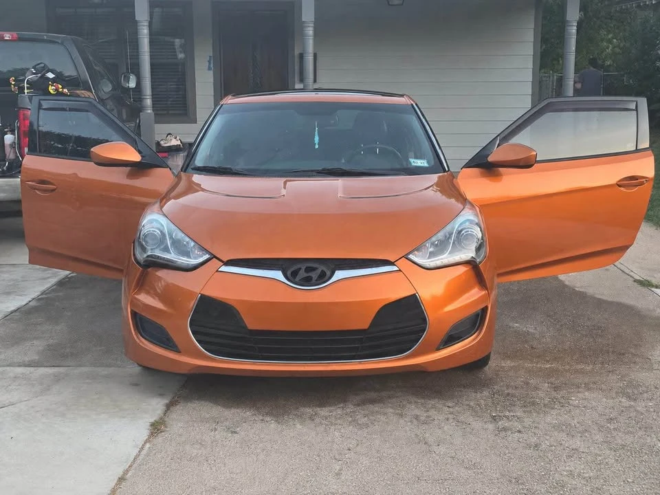 2013 Hyundai Veloster - Image 3 of 13