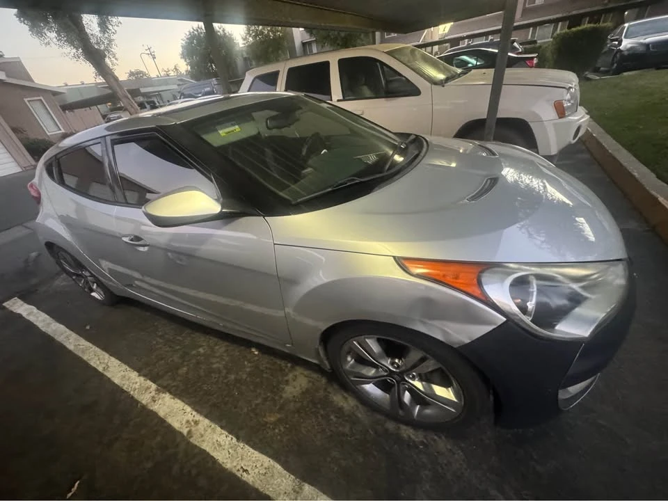 2013 Hyundai Veloster - Image 3 of 7