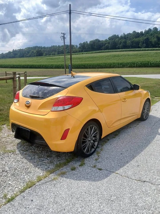 2013 Hyundai Veloster - Image 14 of 20