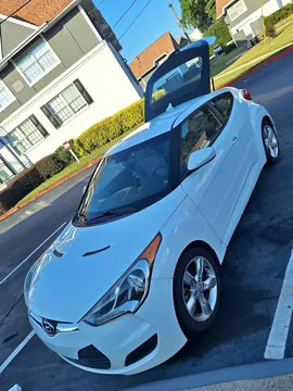 2013 Hyundai Veloster 2.0 Coupe 3D