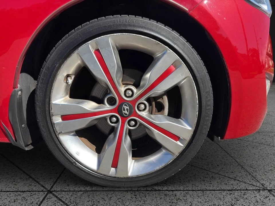 2013 Hyundai Veloster - Image 19 of 20