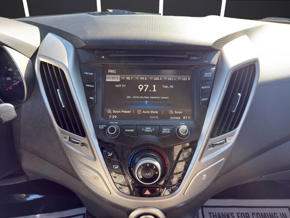 2013 Hyundai Veloster - Image 16 of 20