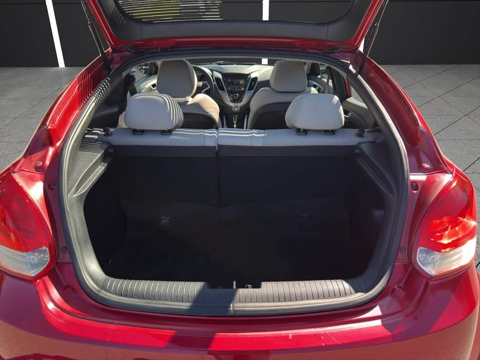 2013 Hyundai Veloster - Image 12 of 20