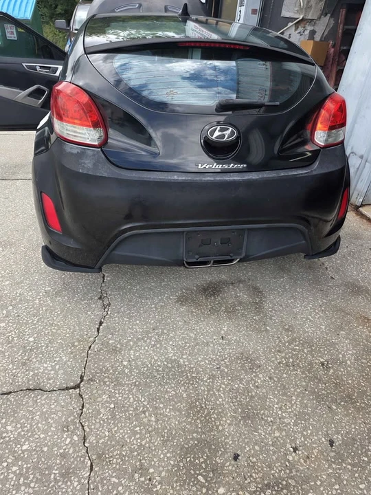 2013 Hyundai Veloster - Image 7 of 9