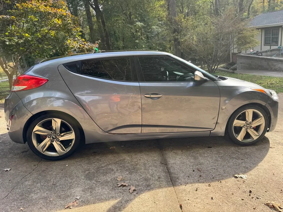 2013 Hyundai Veloster - Image 4 of 9