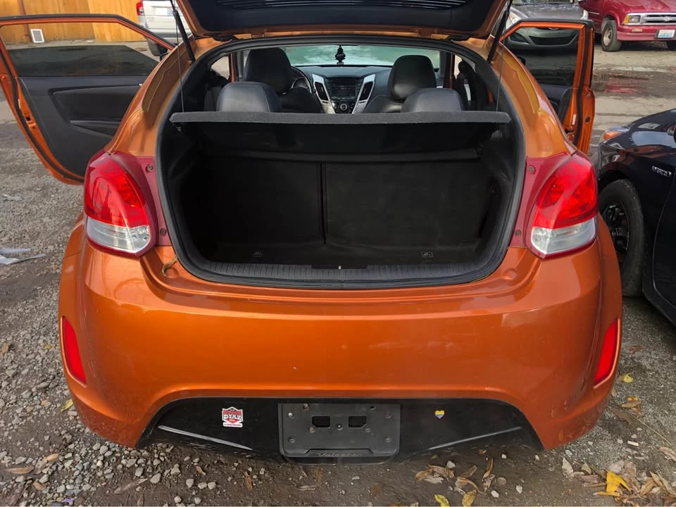 2013 Hyundai Veloster - Image 10 of 10
