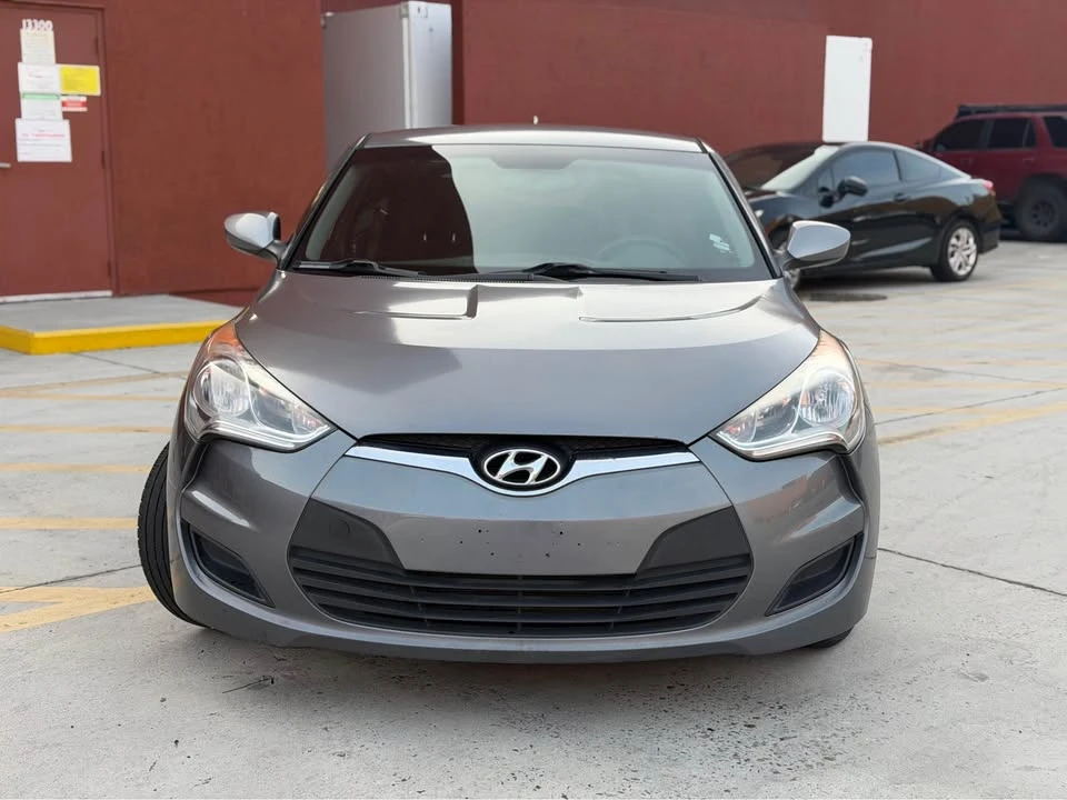 2013 Hyundai Veloster - Image 8 of 10