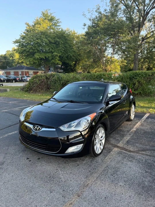 2013 Hyundai Veloster - Image 5 of 17