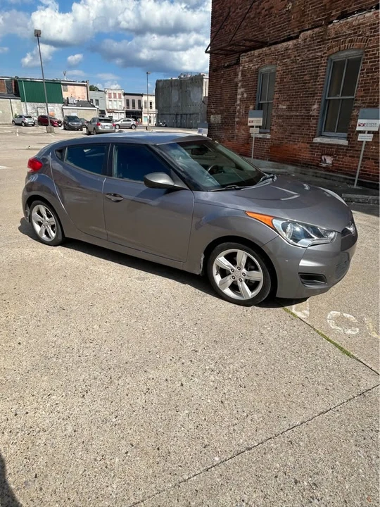 2013 Hyundai Veloster - Image 4 of 12